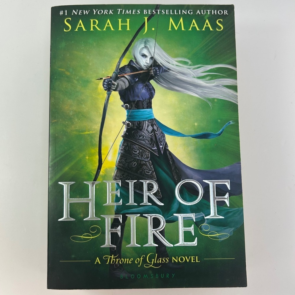 Heir of Fire Paperback by Sarah J. Maas Throne of Glass